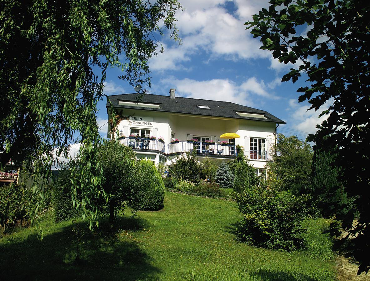 Weingut Bernd Hermes Kröv Eksteriør bilde